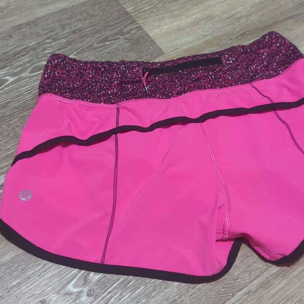 Lululemon Size 4 Speed Shorts Raspberry Glow Ligh… - image 4